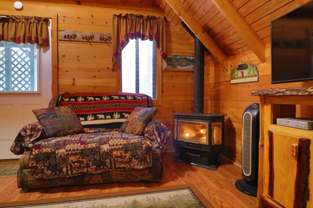 Cute Updated Mountain Cabin Fireplace #3 Helen Exteriör bild